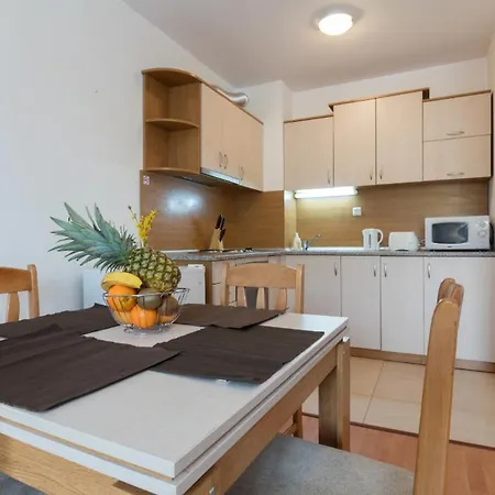 Апартамент Private In Yassen